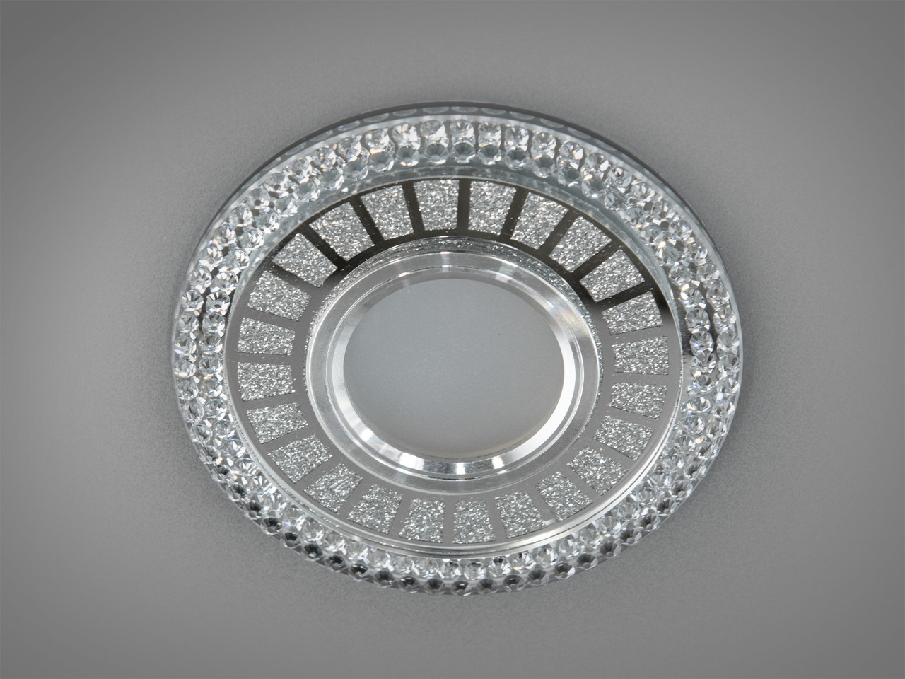 Кришталевий точковий світильник на 1 лампу G5.3 з вбудованим LED підсвічуванням 3Вт хром 125х10 мм