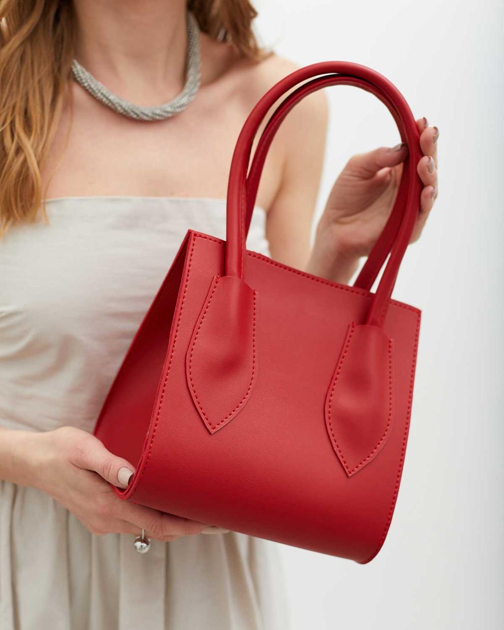 Жіноча сумка з ручками Welassie червоного кольору з одним великим відділенням «Ліана»
