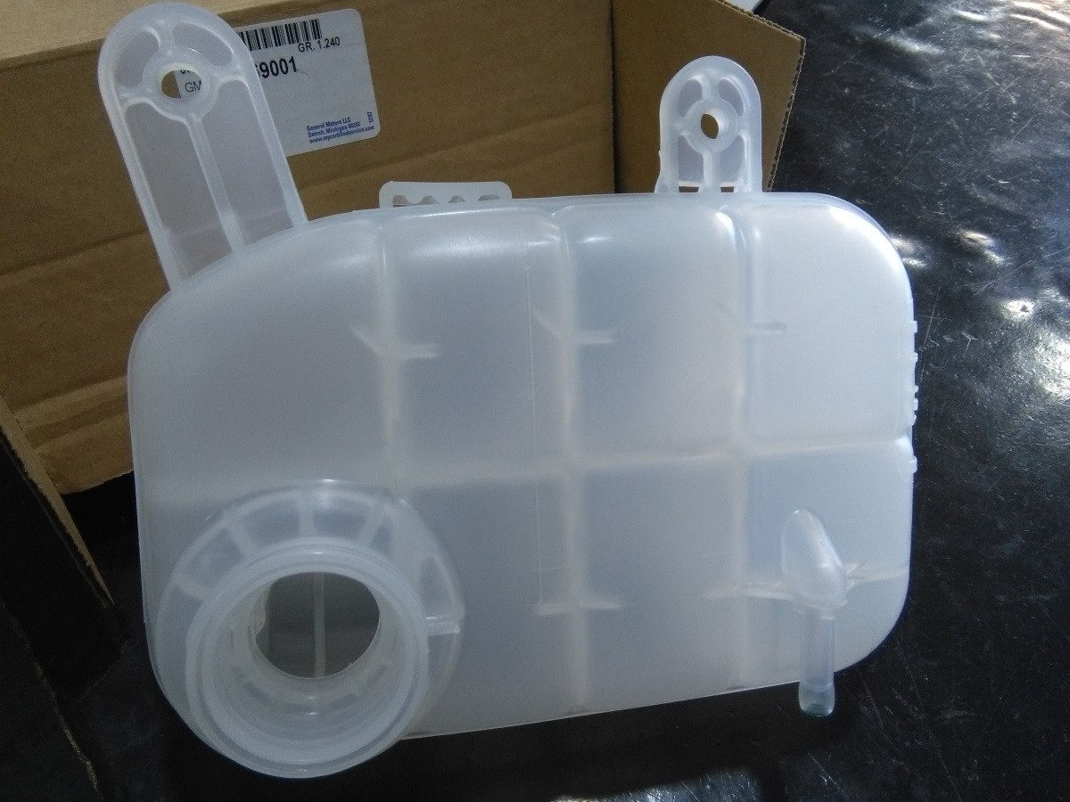 Бачок розширювальний GM 95380033 OPEL Mokka & Buick Encore & CHEVROLET Trax/Tracker