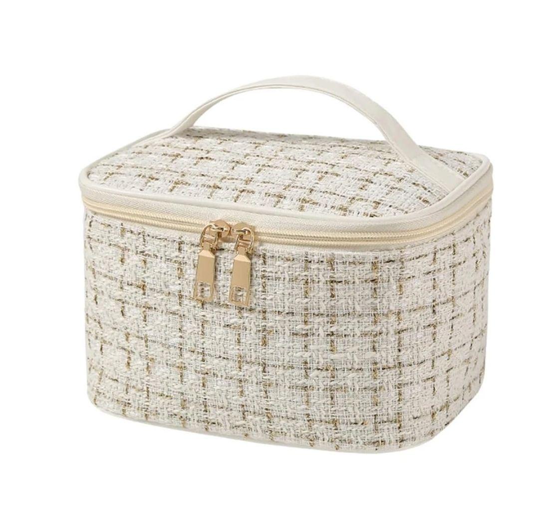 Косметичка на блискавці в стилі Шанель (Біла)