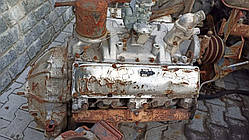 Двигун бензин ЗІЛ-130 під ремонт