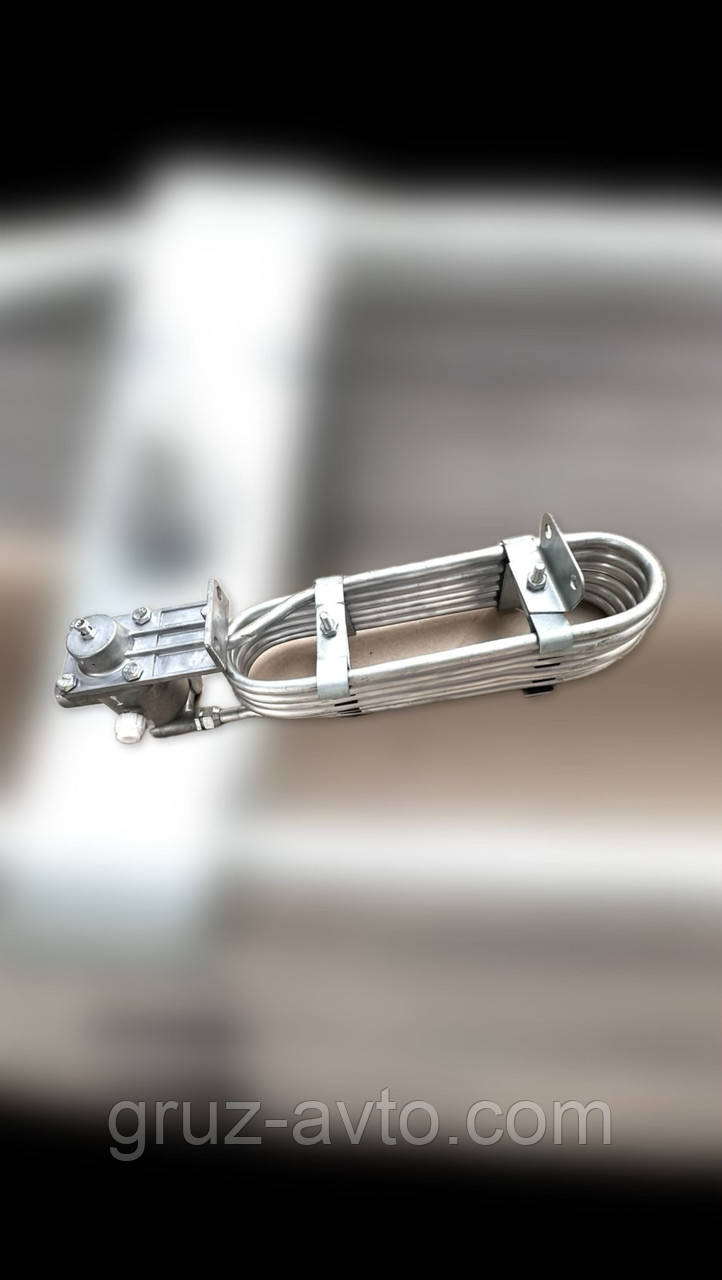 Вологомаслоотделитель КАМАЗ з регулятором тиску повітря гладкий /16-3512010