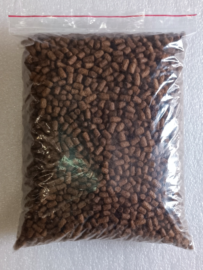 Сухий корм Carpathian Pet Food Adult Mini для собак малих порід з Курицею, на вагу 1 кг