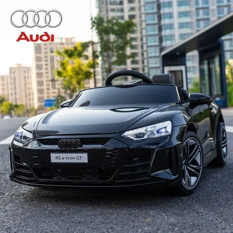 Дитячий електромобіль на акумуляторі Audi Rs e-Tron GT з пультом радіокерування 3-8 років M 4938 чорний