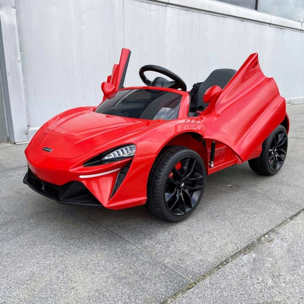 Дитячий електромобіль на акумуляторі McLaren M 5030 на радіокеруванні для дітей 3-8 років червоний