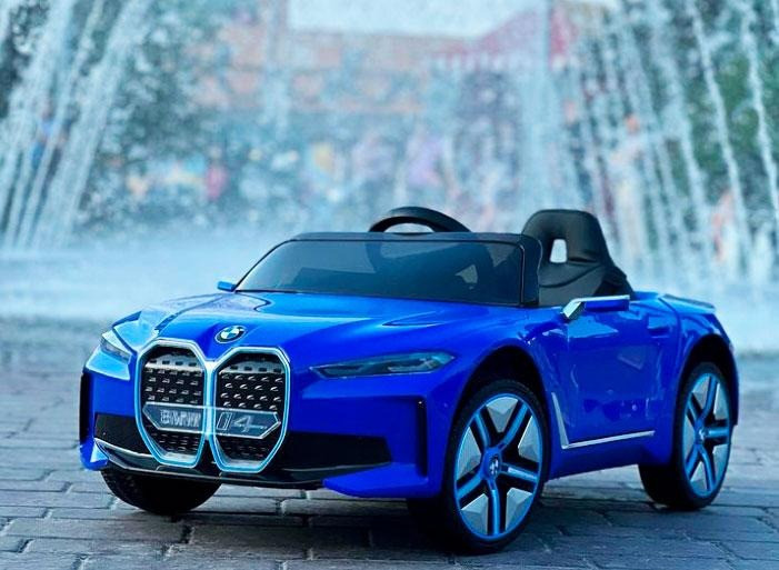 Дитячий електромобіль на акумуляторі BMW I4 JE1009 з пультом радіокерування для дітей 3-8 років синій