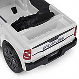 Дитячий електромобіль пікап із кузовом Dodge Ram M 5766 з пультом радіокерування для дітей 3-8 років Білий, фото 6