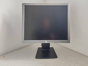 Б/в Монітор HP EliteDisplay E190i | 19" (1280x1024) IPS | VGA, DVI, DP | VESA 100x100 | Кабелі VGA та живлення в комплекті