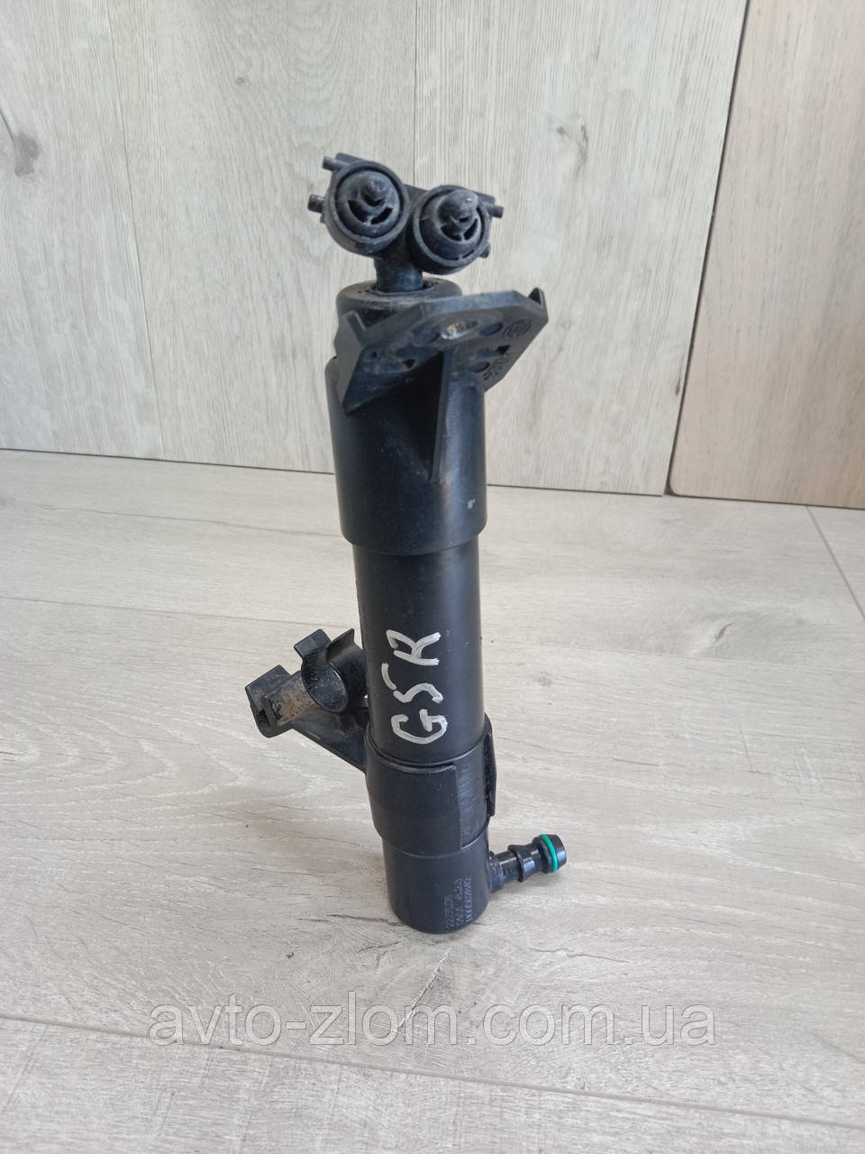 Форсунка омивача фари Volkswagen Golf 5. Гольф 5. Права. 1K6955978A.