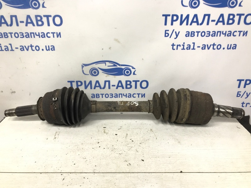 Привід передній лівий МКПП Kia Sorento BL 2.5 DIESEL D4CB МКПП 2002 (б/в), фото 1