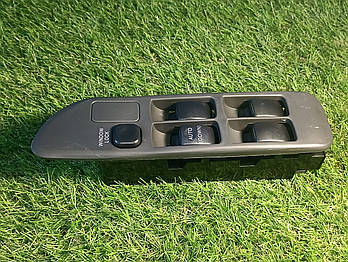 Кнопки блок склопідйомника Mitsubishi Lancer 92-03