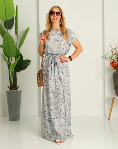 Довга легка сукня в сірому кольорі принтована квітами "Аліна". Розміри від 44 до 58