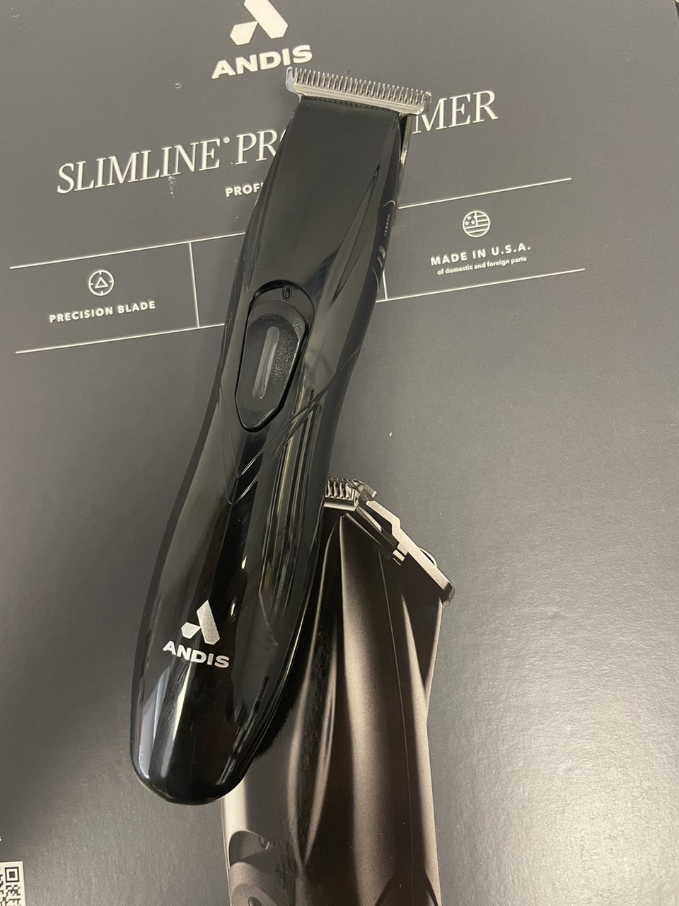 Тример бездротовий для волосся й бороди Andis D-8 Slimline Pro Li T-Blade Black (AN 32485)