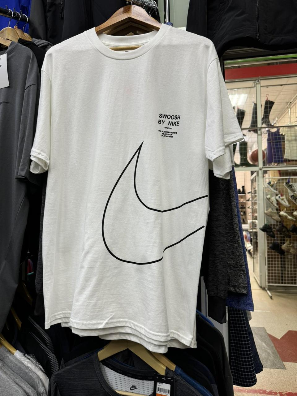 Чоловіча спортивна футболка Nike (Найк), чоловіча футболка з принтом біла. Чоловічий одяг, фото 1