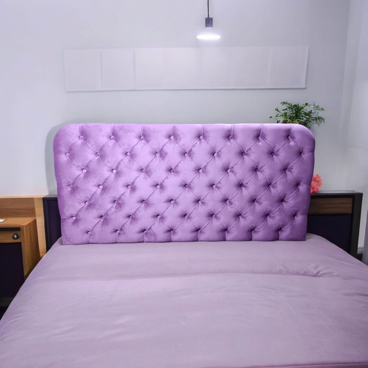 Виголов'я ліжка з ґудзиками