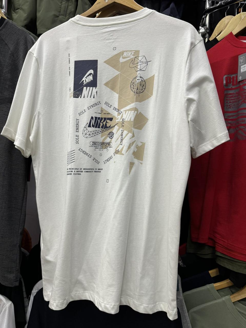 Чоловіча спортивна футболка Nike (Найк), чоловіча футболка з принтом біла. Чоловічий одяг, фото 1