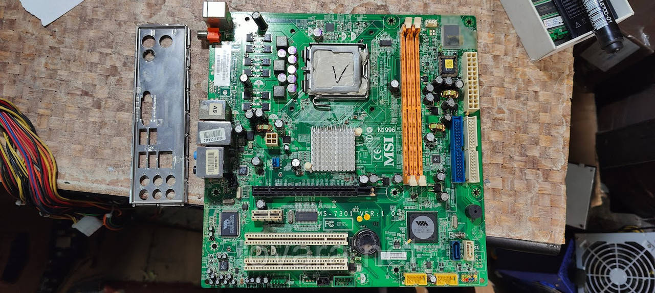 Мат. плата MSI MS-7301 ver1.0 LGA775 SATA MicroATX 2DDR2 No 230210114