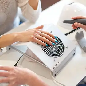 Витяжка для манікюру настільна Ulka Mini біла 19Вт