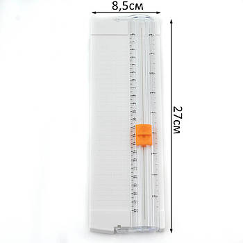Різак для паперу пластиковий А4 INR001