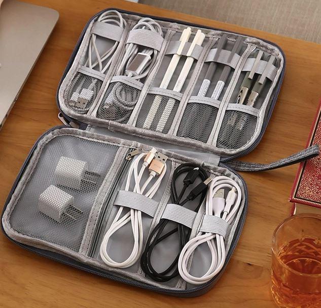 Дорожній органайзер для зарядних пристроїв, флешок, дротів., фото 1