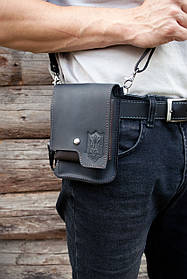Чоловіча поясна шкіряна сумка з карабіном чорна з Тризубом | ремінь через плече опціонально
