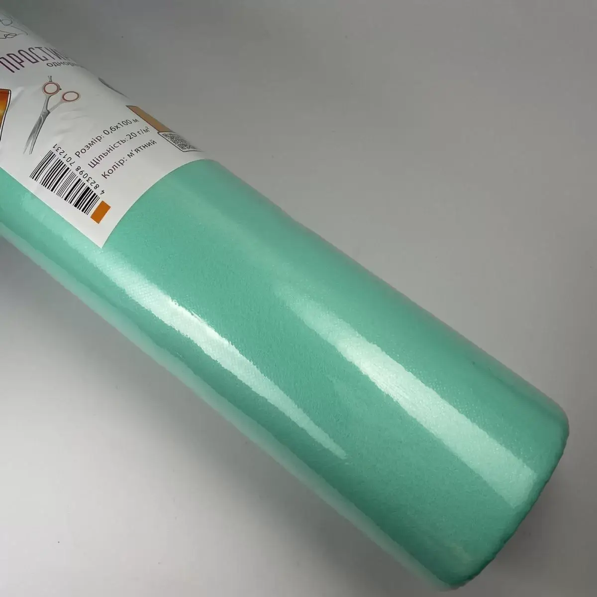 

Простынь одноразовая Panni Mlada 0,6см*100м;спанбонд;20гр/м2; мятное (3шт/уп)