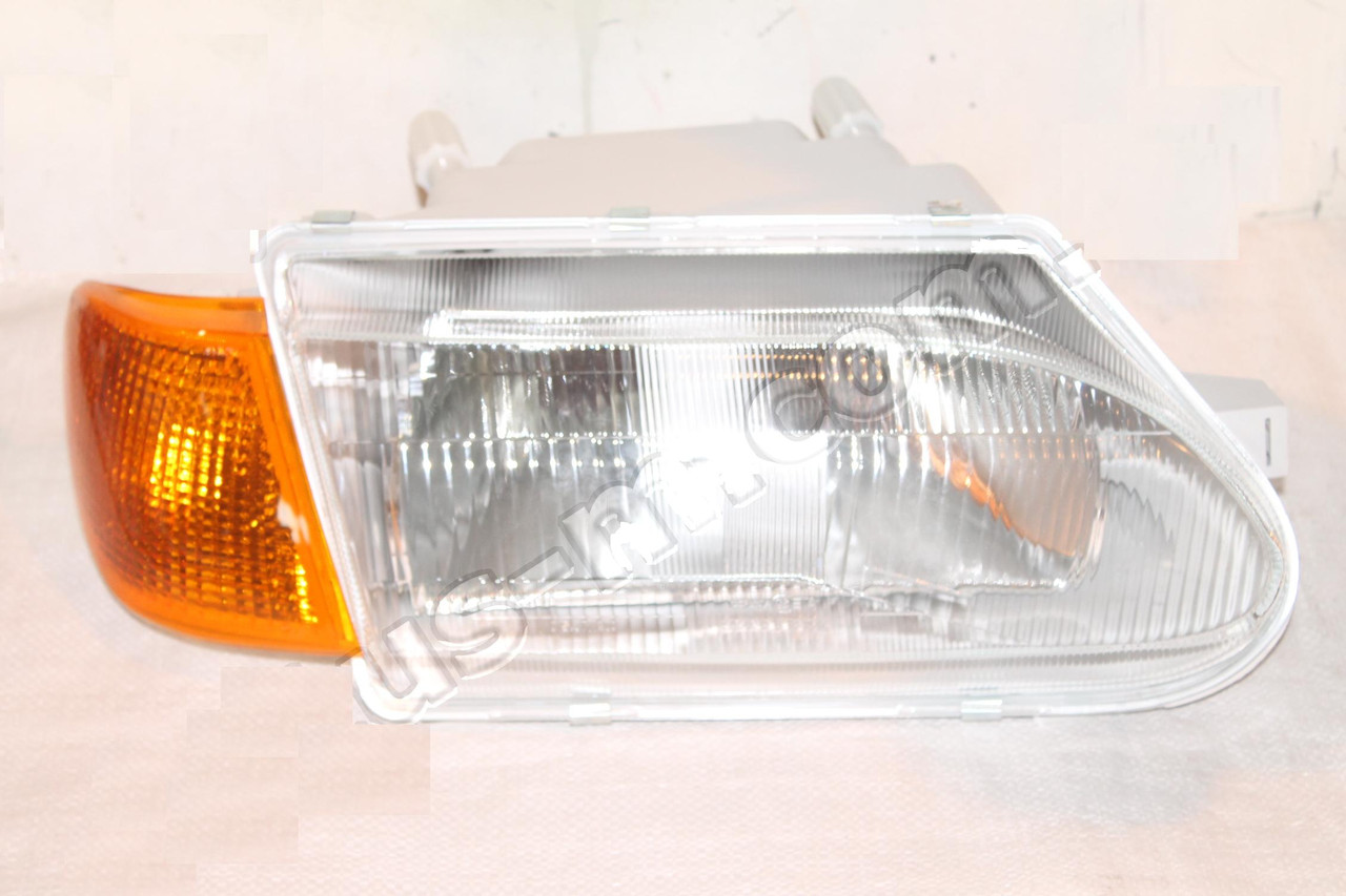 Фара ВАЗ 2115, 2113, 2114 права (з покажчиком поворотів) (виробництво WATT), фото 1