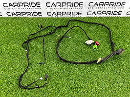 Дріт кришки багажника Volkswagen Touareg II NF 3.0 TDI 2013 прав. (б/у)