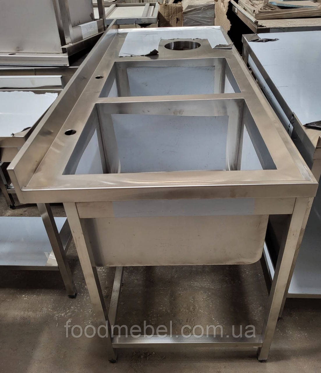 Стіл-мийка з 2 ваннами мийними, поглибленою стільницею й отвором для відходів, фото 1