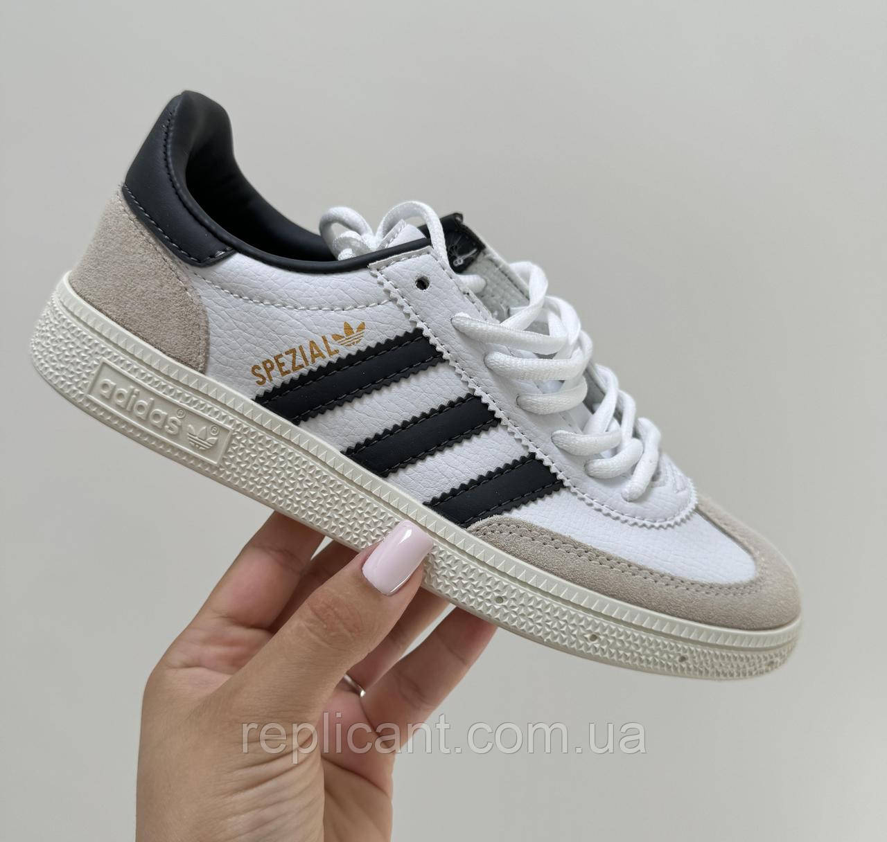 Женские Кроссовки Adidas  spezial жіночі Кросівки Adidas, фото 1
