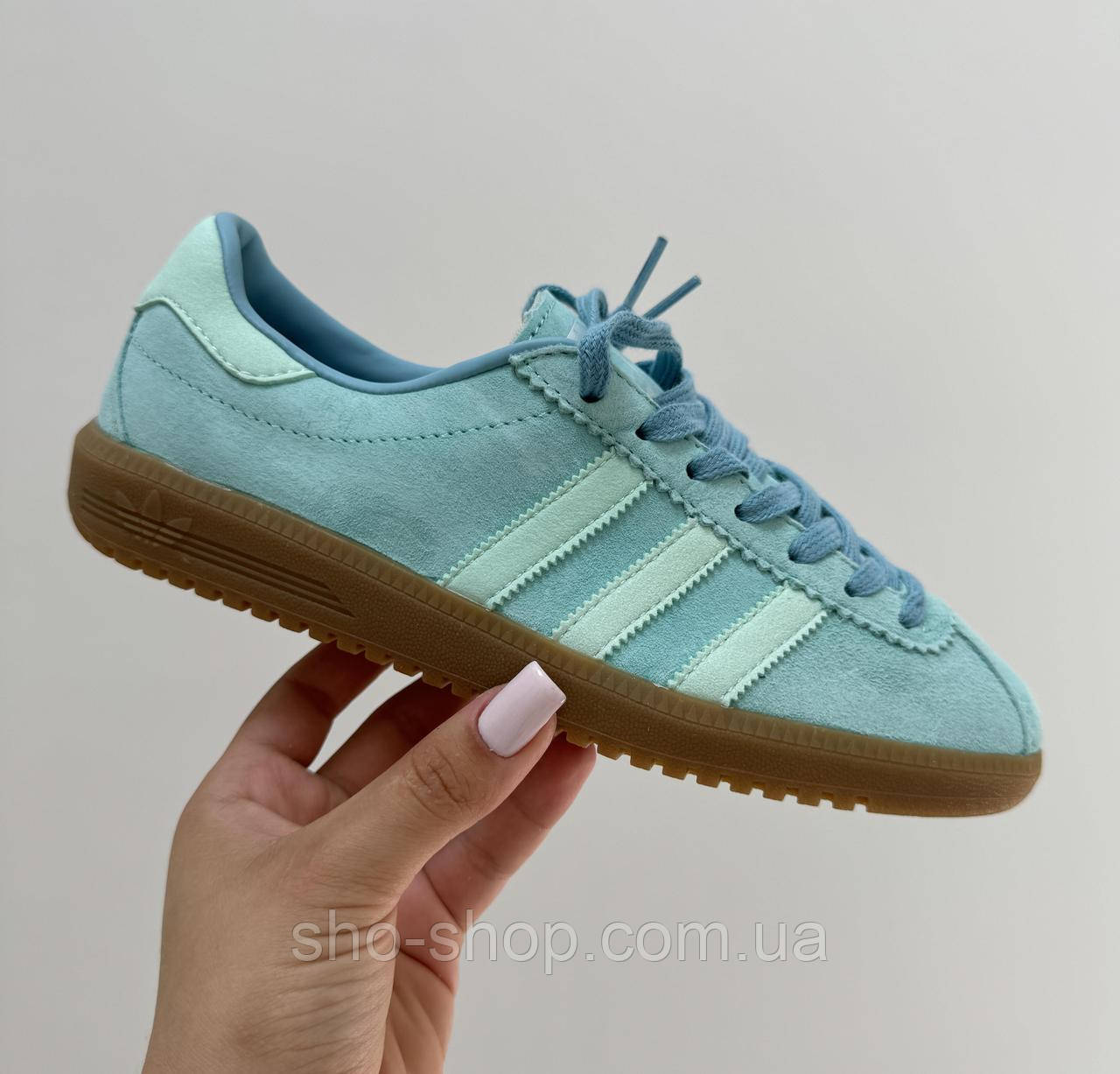 Кросівки Adidas