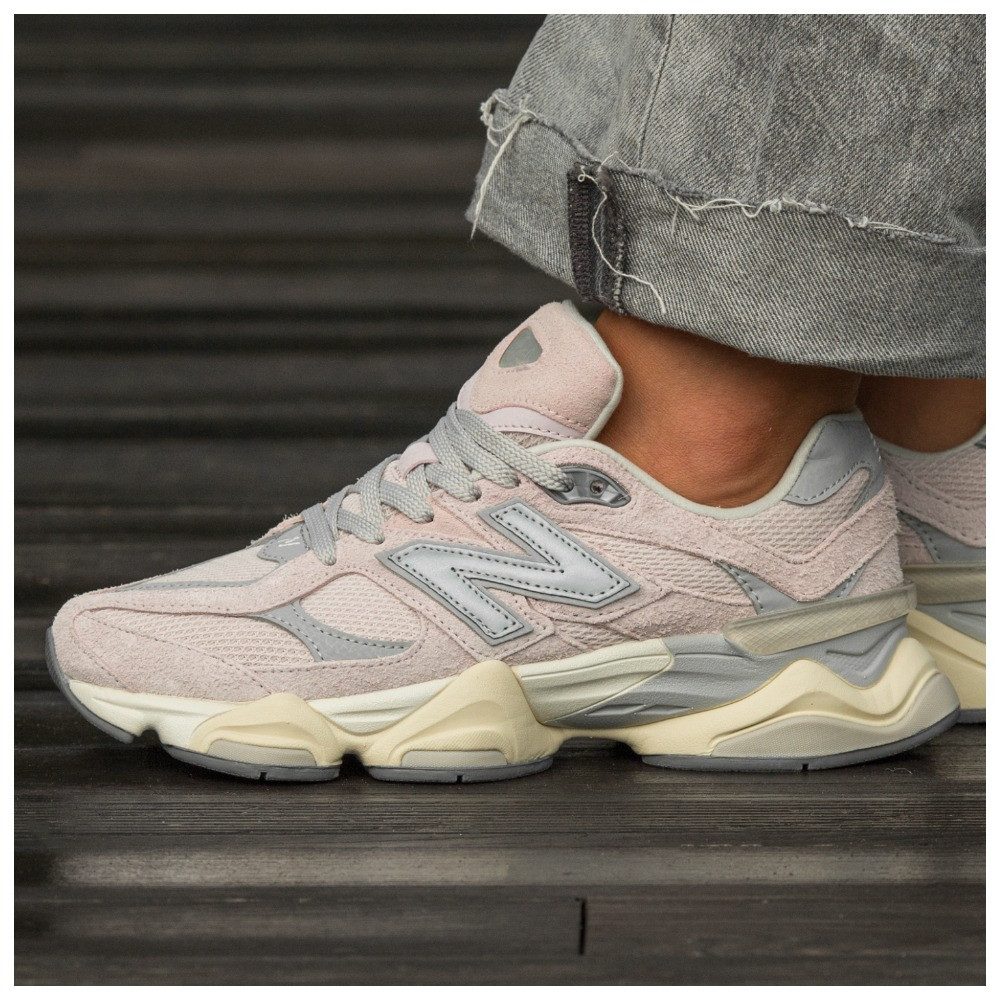 6042695322_w640_h640_604269532