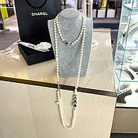 Довга підвіска з перлами з логотипом срібло та сережки-серця з логотипом