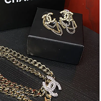 Сережки з логотипом  позолота та посрібнення з висячими ланцюгами та ланцюг із позолоти з логотипом