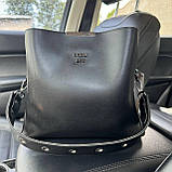 Стильна сумка на плече стиль Guess чорна, якісна сумочка для дівчат Гесс, фото 2