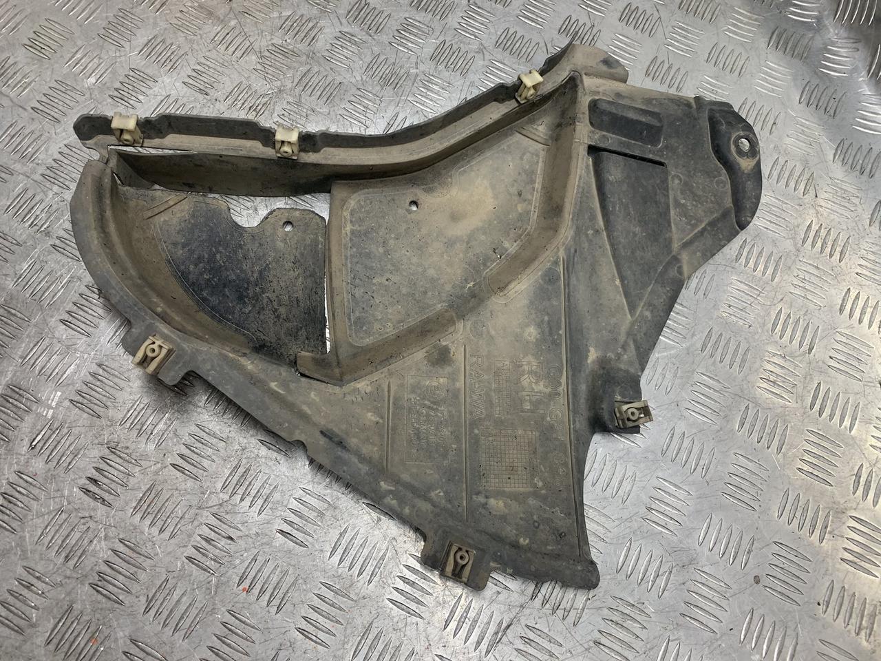 Б/В Щиток Захис підкрилка передній правий BMW 5 G30 51757340744, фото 1