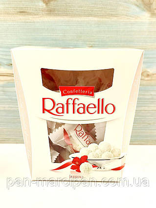 Цукерки Raffaello 230 г