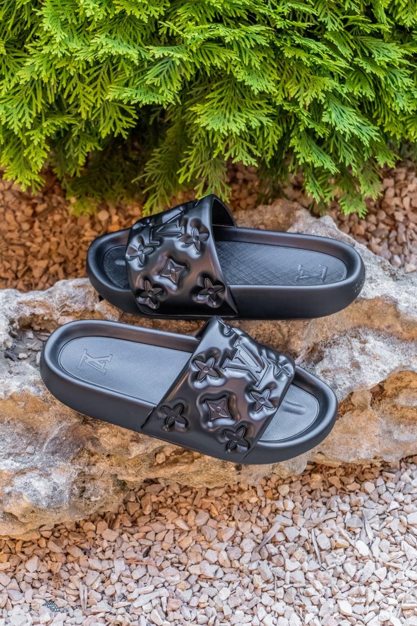 Жіночі шльопанці Louis Vuitton Black Waterfront Mule 1A9FKM