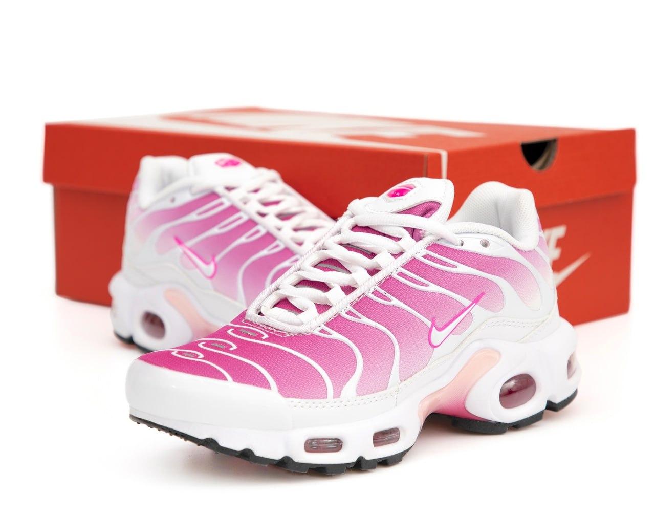 Жіночі рожеві Кросівки Nike Air Max Plus TN
