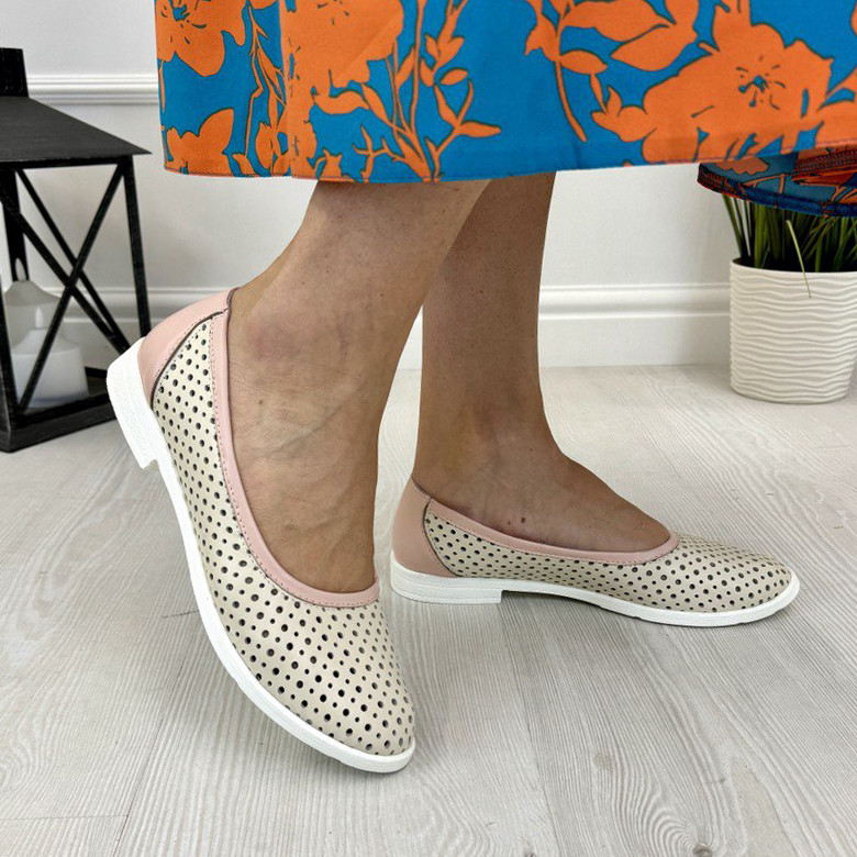 Балетки шкіряні на низькому ходу, колір бежевий/пудра, фото 1