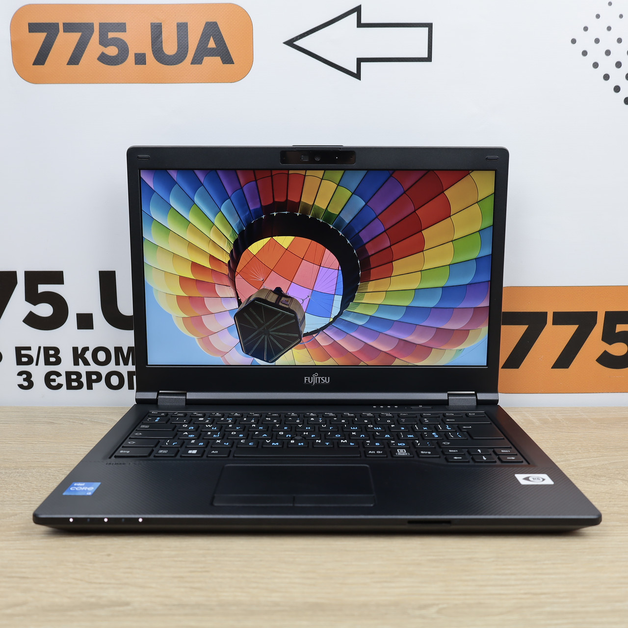 Ноутбук Fujitsu LifeBook E5411, 14" IPS, Intel Core i3-1115G4 4.2GHz, DDR4 16ГБ, 256ГБ NVME, 4G LTE, Windows 10, клас В