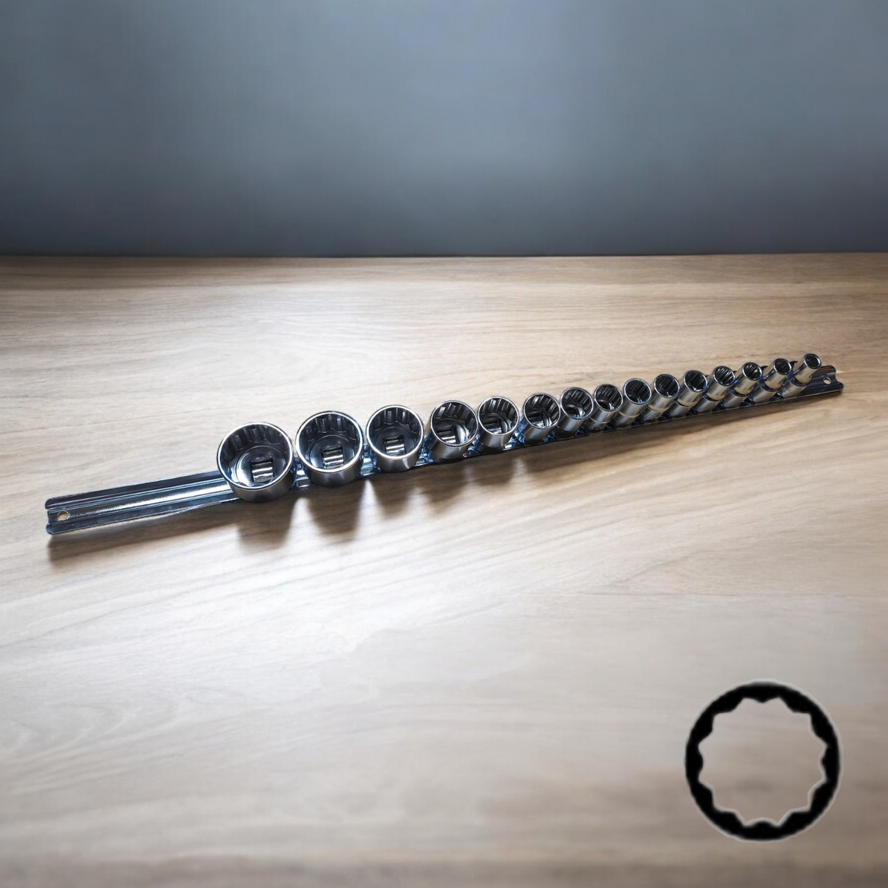 Набір головок 12-г. 1/2" 15ед. 8~15,17,19,22,24,27,30,32 мм (на планці) GAAQ1603U-12 TOPTUL