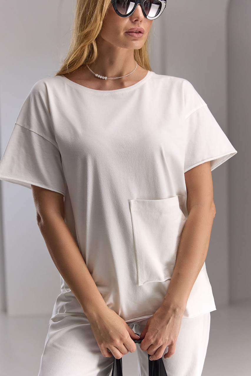 Жіноча базова однотонна футболка з натуральної бавовни. Модель 3000 Trikobakh Молочний