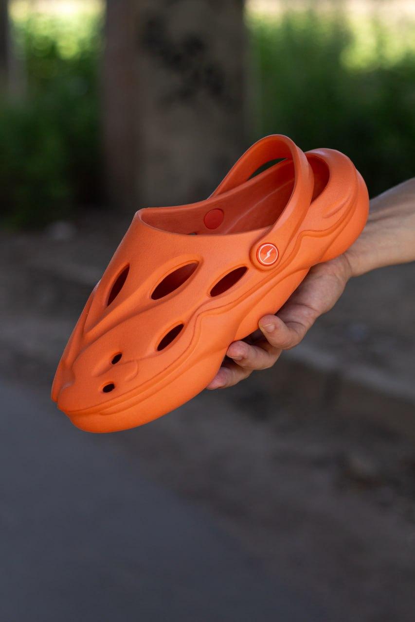 Чоловічі літні шльопанці Adidas Yeezy (жовтогарячі) модні легкі шльопанці N031 Адідас топ, фото 1