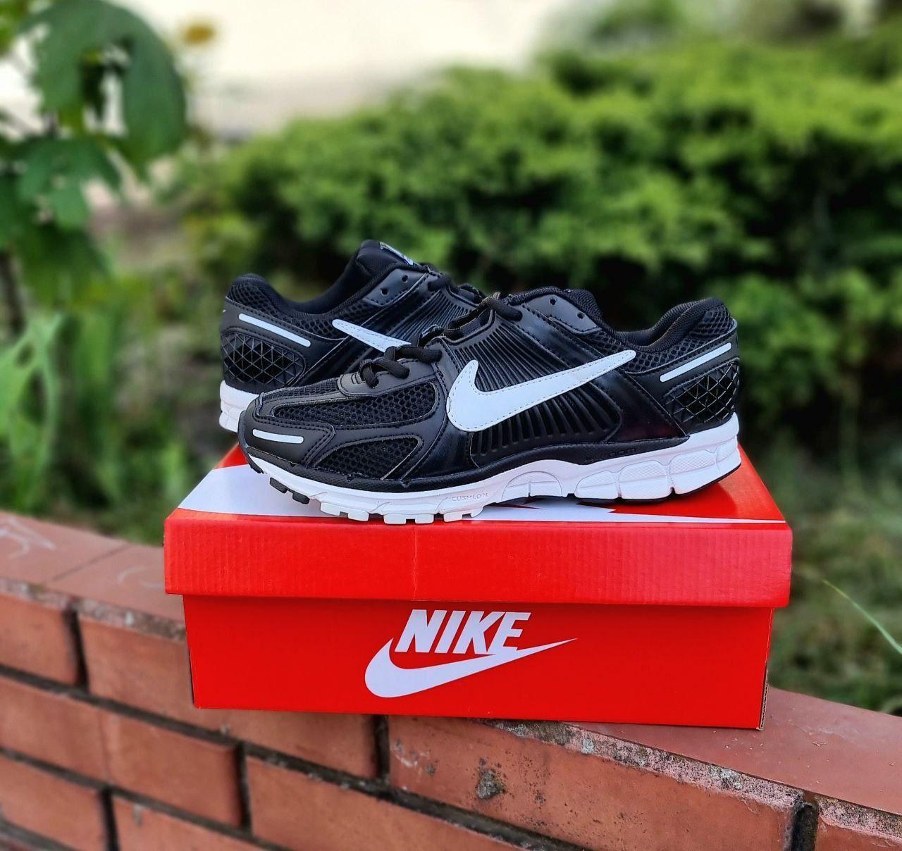 Чоловічі кросівки Nike Zoom Vomero 5 Black-grey (чорні з білим) стильні кросівки 01129 Найк vkross