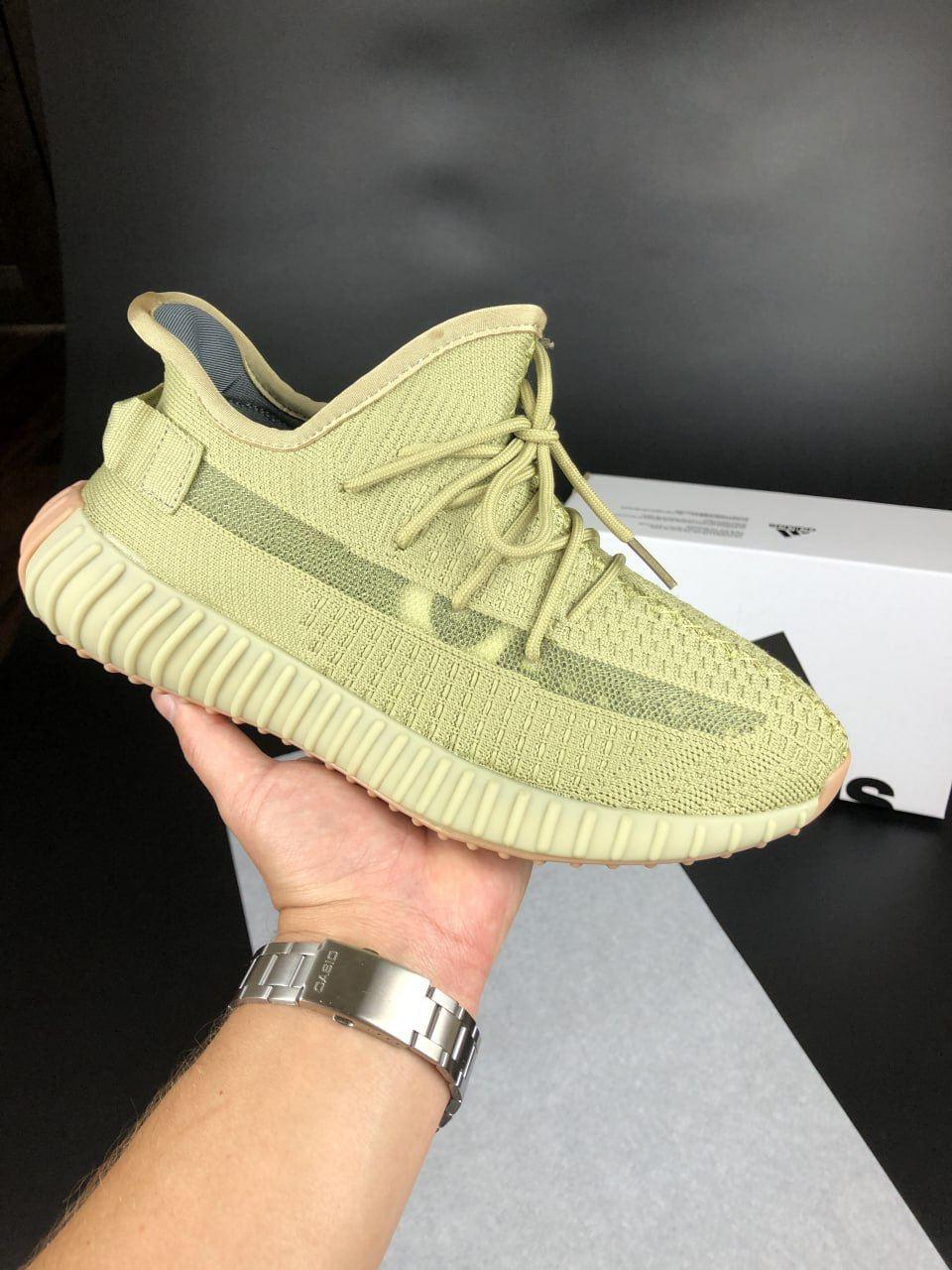 Чоловічі текстильні кросівки Steely Yeezy Boost 350 (зелені) стильні кроси 12325 Стилі vkross