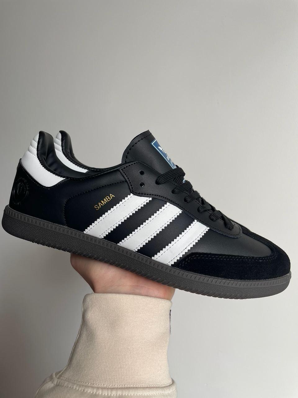 Чоловічі спортивні кросівки Adidas Samba Vegan (чорні з білим) стильні повсякденні кроси 0615v Адідас vkross