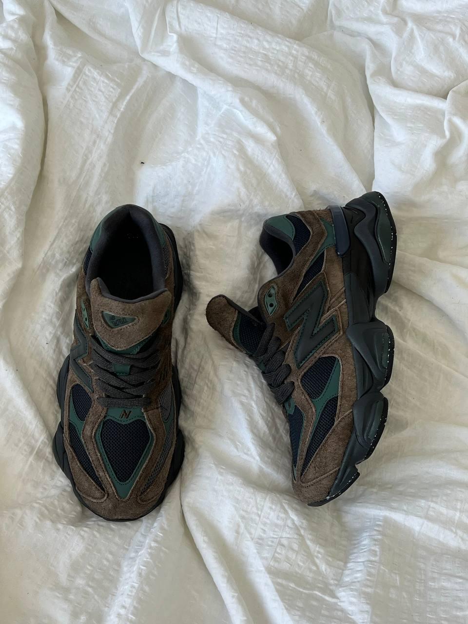 Чоловічі спортивні кросівки New Balance 9060 Black/Brown (чорні з коричневим) стильні NB052 Нью Беленс vkross