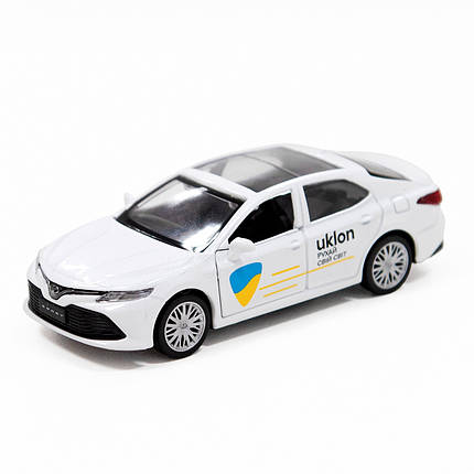 Автомодель — TOYOTA CAMRY UKLON (білий), фото 1