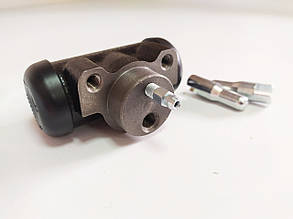 Циліндр робочий гальмівний навантажувача Mitsubishi FG/FD20-35 № 91446-00900, 91446-00901, 12833407300, 9144600900, 9144600901